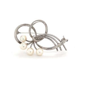Mikimoto Estate Akoya Pearl Brooch Sterling Silver 5.5 mm M322
